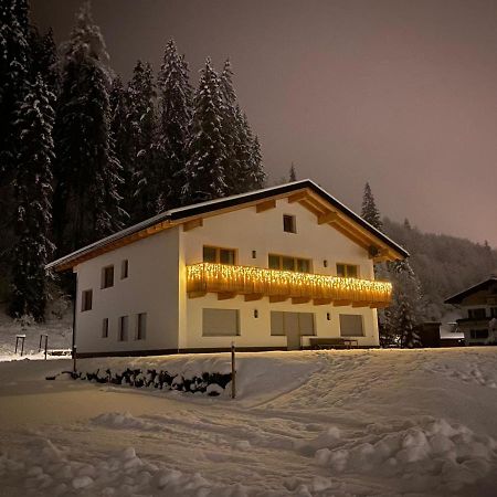 Appartement Bergfuier Holzgau Exteriör bild