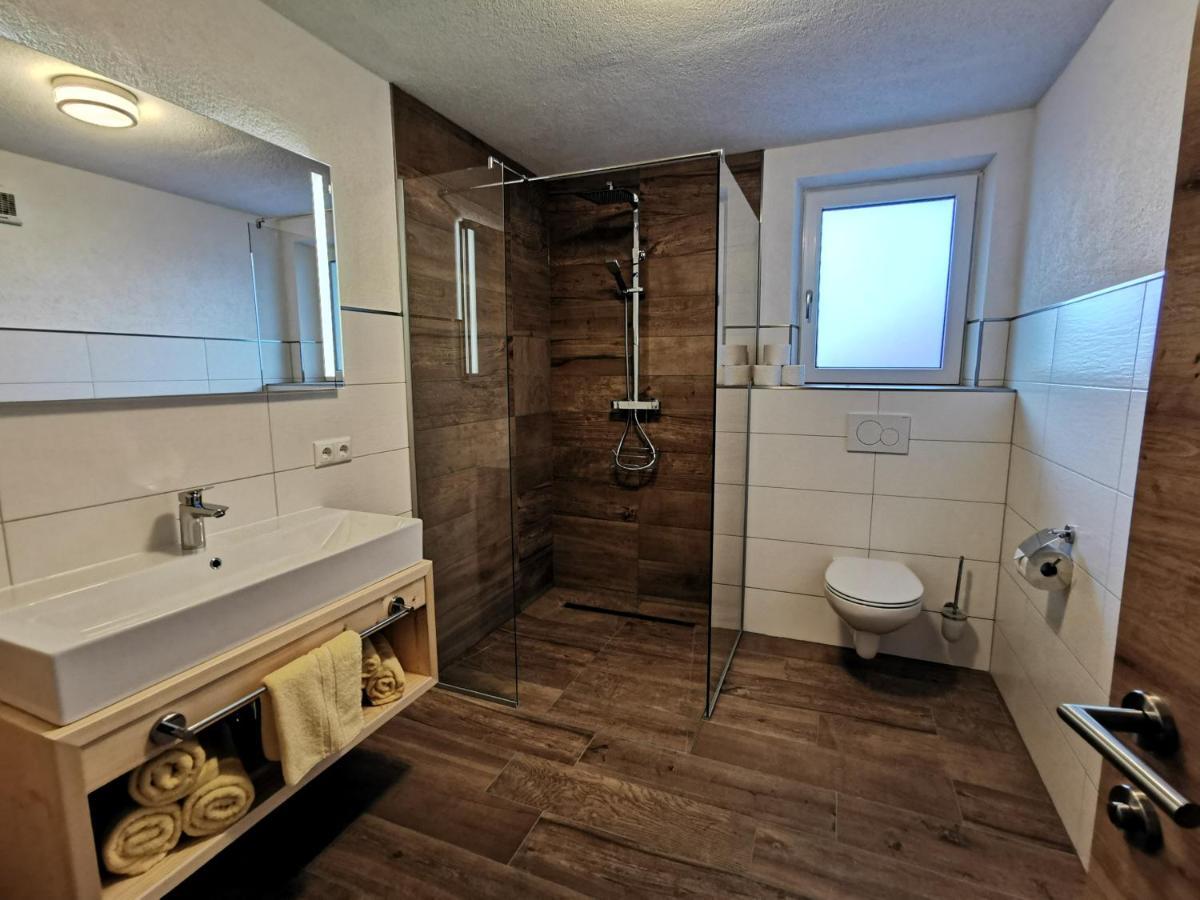Appartement Bergfuier Holzgau Exteriör bild